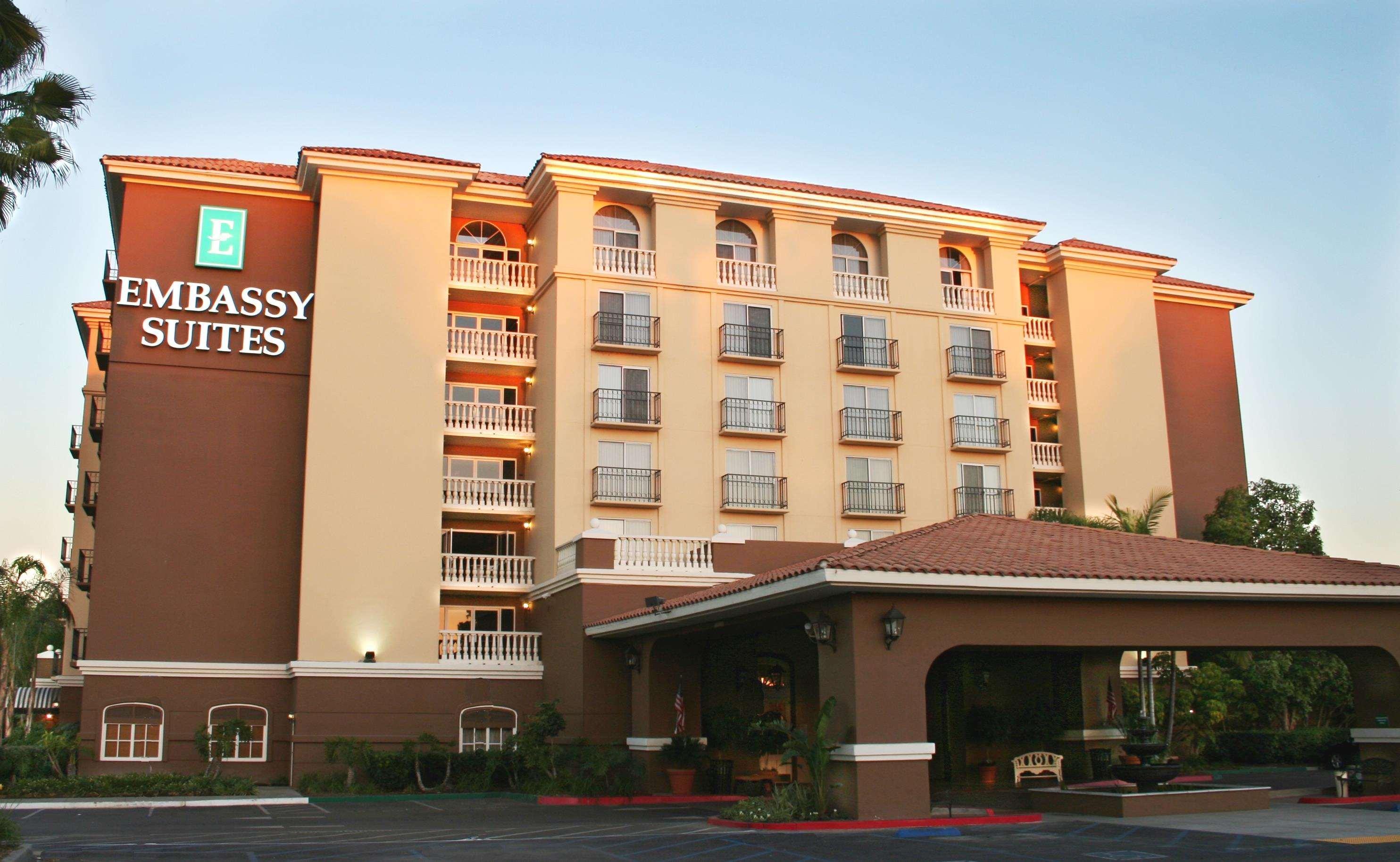 Embassy Suites By Hilton Anaheim North Екстериор снимка