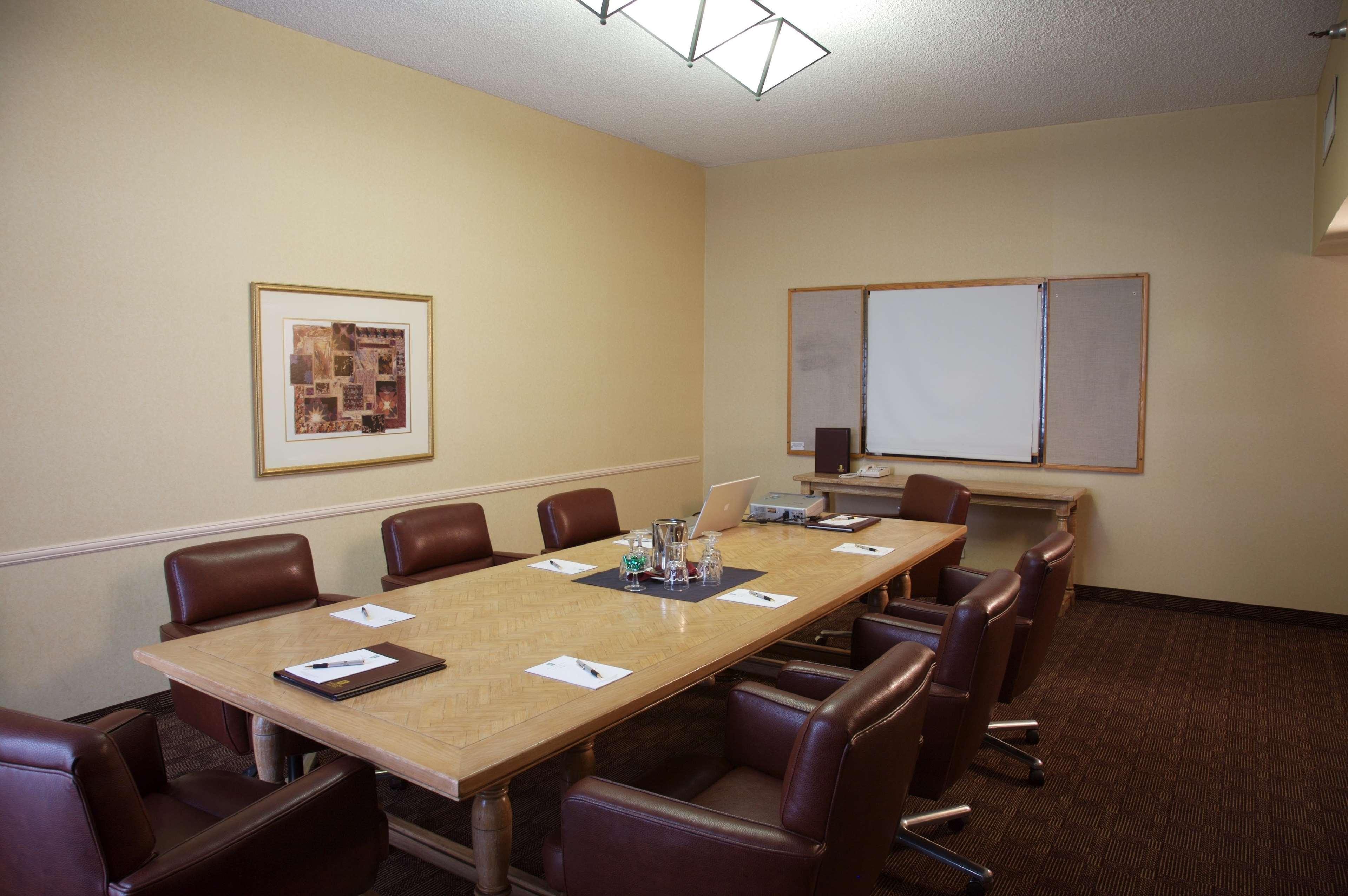 Embassy Suites By Hilton Anaheim North Съоръжения снимка