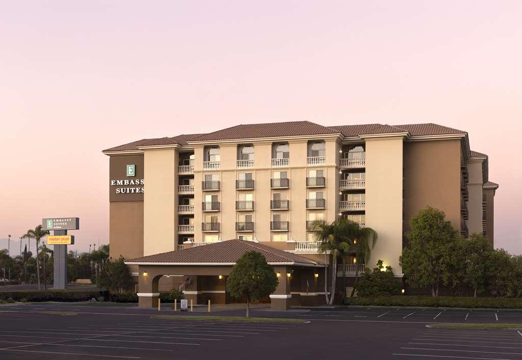 Embassy Suites By Hilton Anaheim North Екстериор снимка